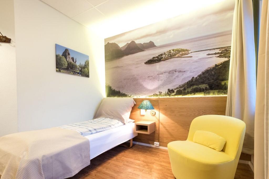 Senja Hotell فينسنس المظهر الخارجي الصورة
